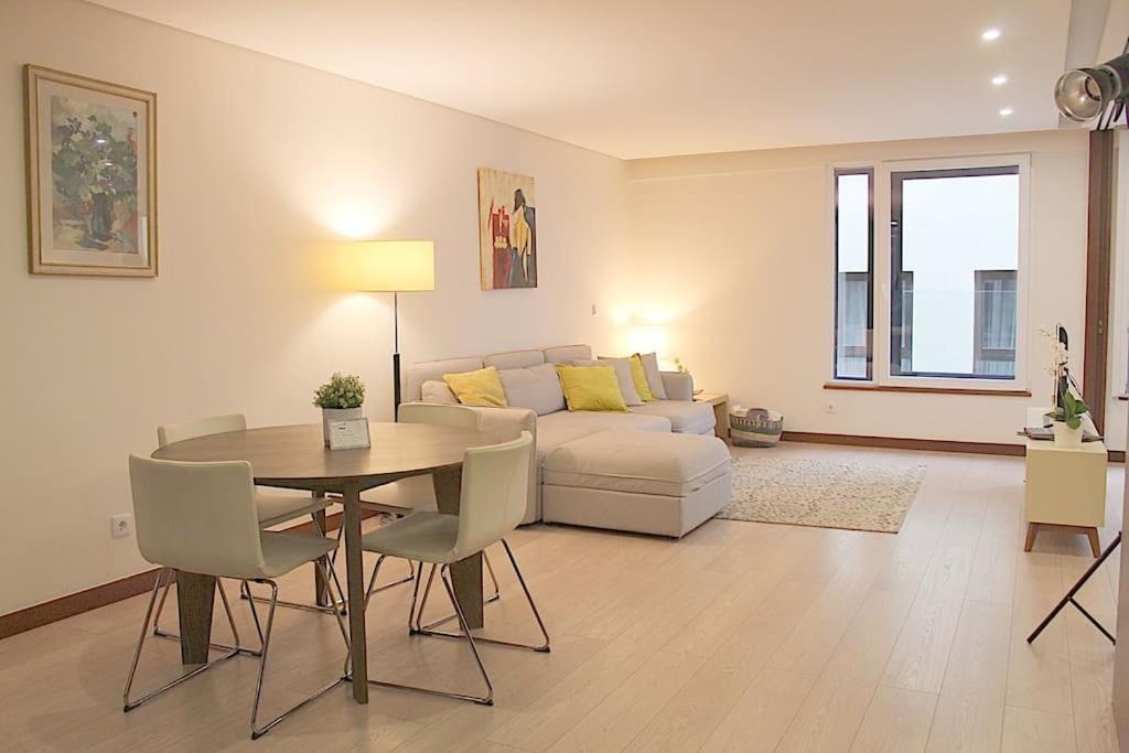 Oliveiras Charming Apartment Downtown Porto Ngoại thất bức ảnh