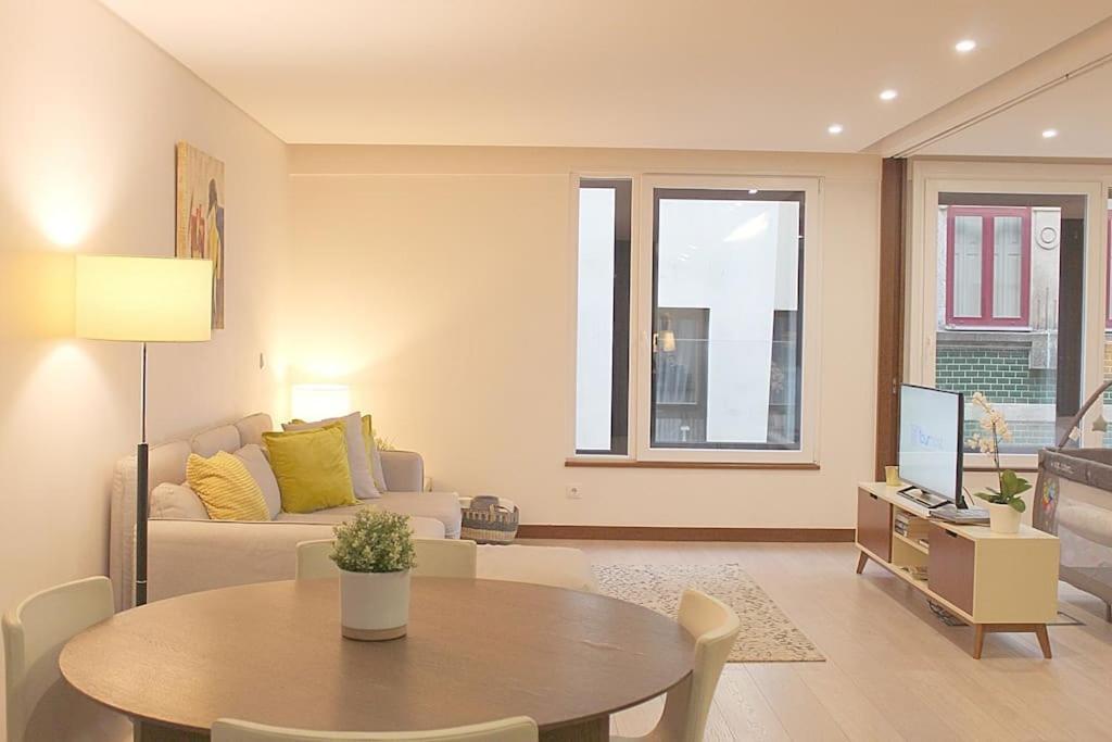 Oliveiras Charming Apartment Downtown Porto Ngoại thất bức ảnh